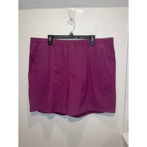 VRST Mens Athletic Shorts. Size XXL (NWTS)